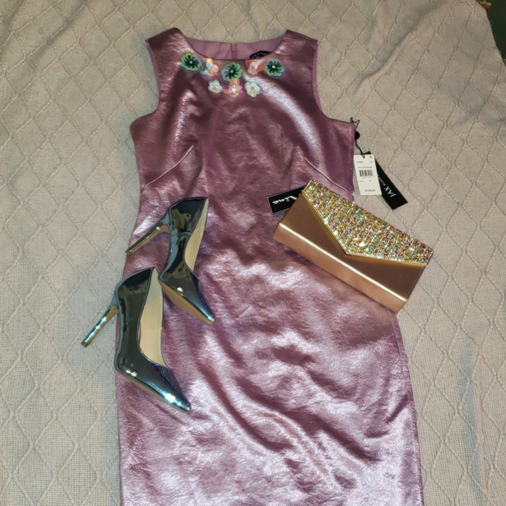 Beautiful lilac satiny dress